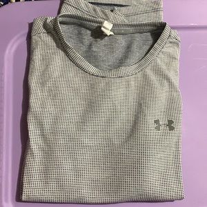 Under armour workout tshirt